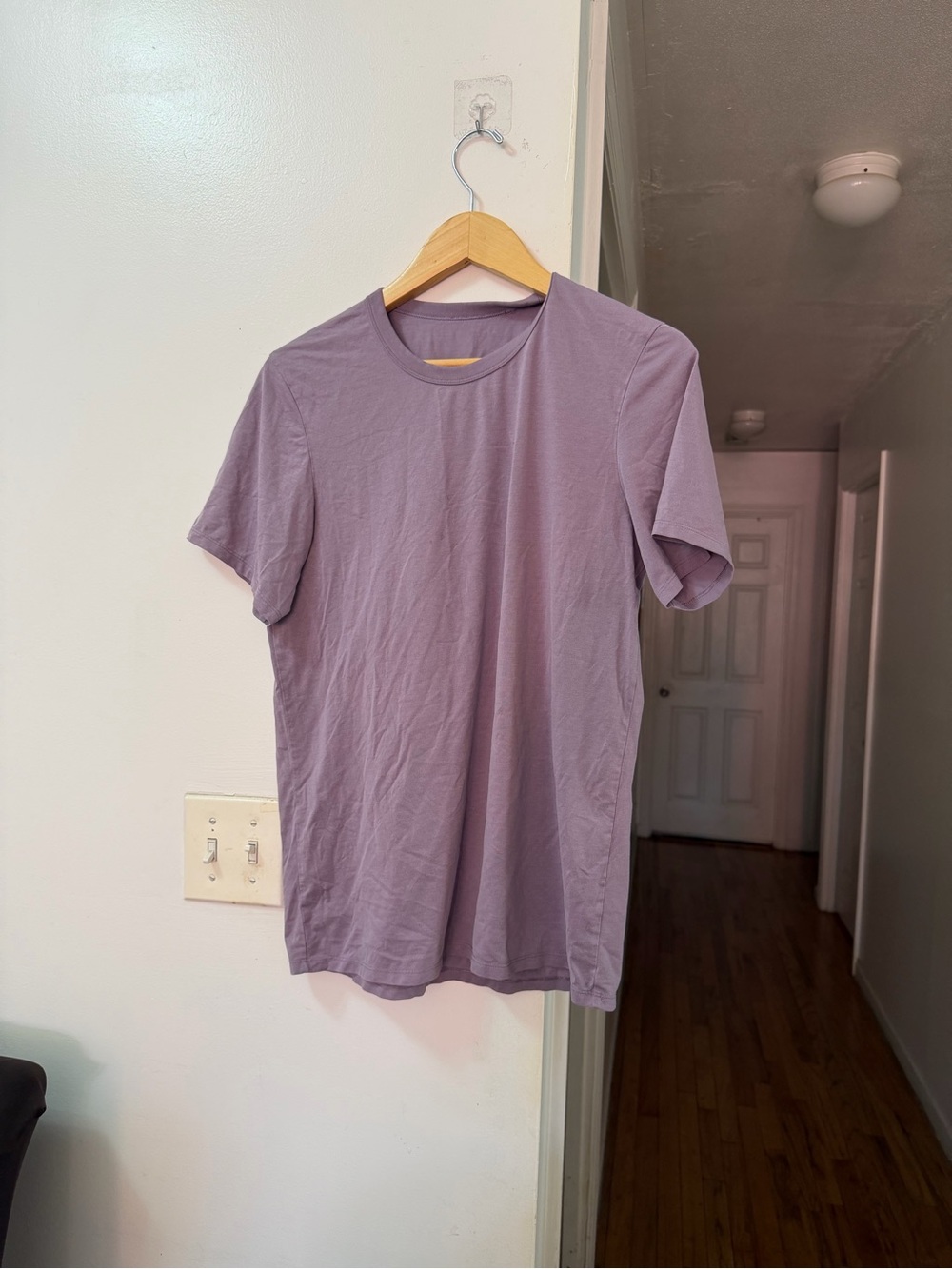 lululemon athletica Men's Crew Tee in Light Lavender